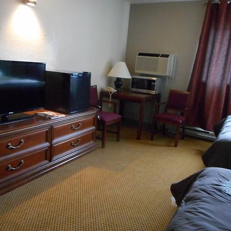 Barratt Inn Anchorage Airport Екстер'єр фото
