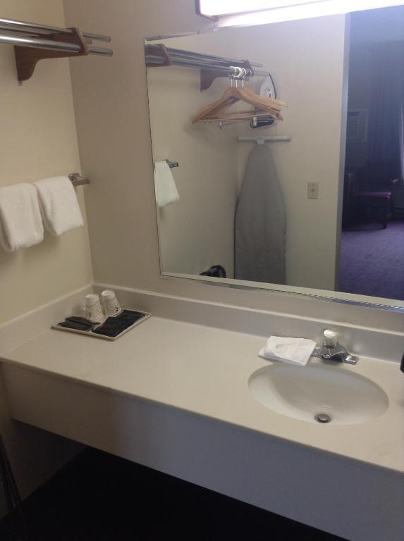 Barratt Inn Anchorage Airport Екстер'єр фото